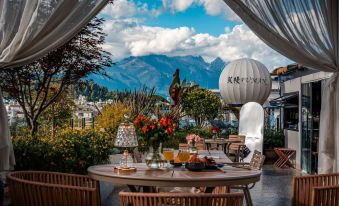 Fuman | Sky City • Panoramic View of Snow Mountain and Ancient City 360° Infinity Pool Vacation