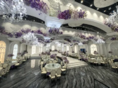 Guangshan Yuanping Grand Hotel Hotels in Guangshan