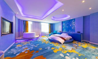 Fangyuan Holiday Hotel