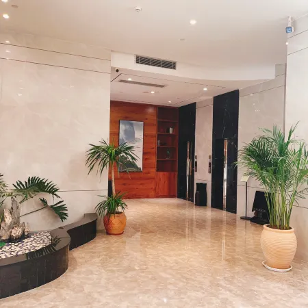 Qianyi Hotel (Beiliu Wanda Plaza Branch)
