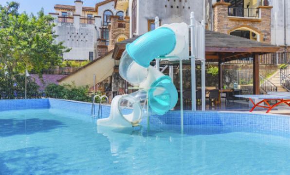 Huizhou Nankunshan hot spring villa