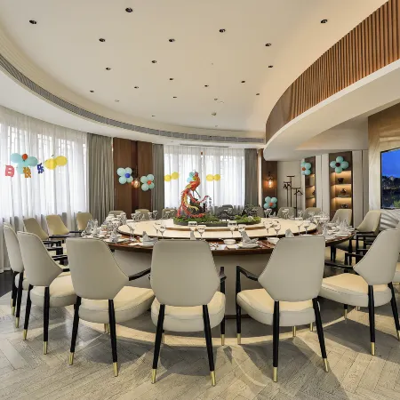 Shexiang Hongbin Hotel