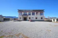 Kangba Yangkang Homestay in Shangri-La City - ห้องครัว