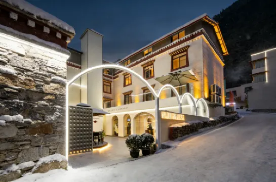 โรงแรมแวน ลาทู