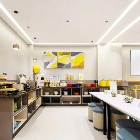 Homeinn Hotel (Laiyang Longmen West Road RT-Mart)