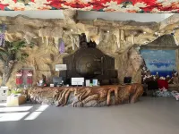 Huayi Select Hotel under Home Inn (Tourism Service Center of West Changbai Mountain)