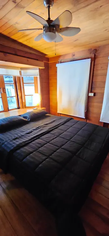 บ้านไม้ซุงส่วนตัวขนาดใหญ่