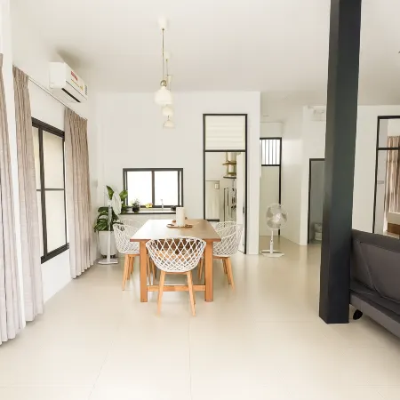 Rim klong house, Banrublom Rayong beach +Free wifi (Pool Villa)