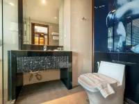 M2 de Bangkok Hotel Hotels near Ratchadaphisek