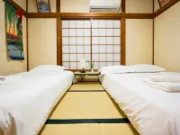 Private Villa Stay – 4BR House, Max 10 Guests, 8-min to Station, 10-min to Ikebukuro, 13-min to Ueno