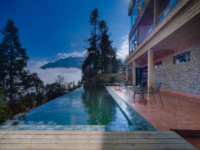 Dawn Over TerracesHomestay