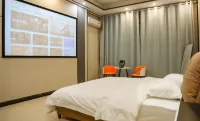 Hongyunhai SPA Massage Hotel - 2-Star