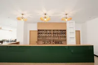 Yunpan Noah River View Resort Hotel - bar