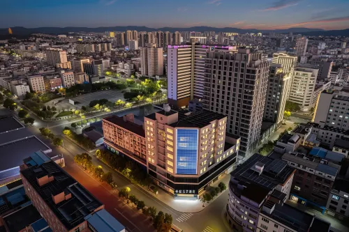 Heyujing Hotel (Sun Calendar Park) - เปิดใหม่