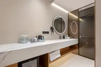 PROYA SURE HOTEL 鉑雅雲尚ホテル（竜口高速鉄道駅保利広場） - バルコニー