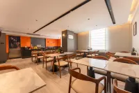 江門柏麗宜居飯店（五邑大學白石店）