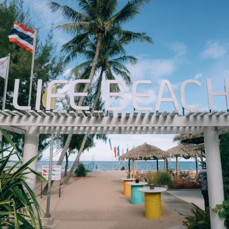 Centara Life Cha-Am Beach Resort Hua Hin