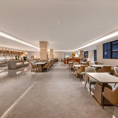 Days Inn by Wyndham Chengdu Kuanzhai Alley