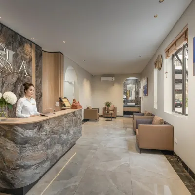 Lam Anh Hotel 10 Ngoại Giao Đoàn Các khách sạn gần Kho Bãi Máy Nhật "Nam Gà"