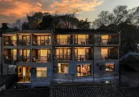 Phoenix · To the Clouds Serenity | 180° View Vacation B&B (Nanhuqiao Branch, Phoenix Ancient Town)