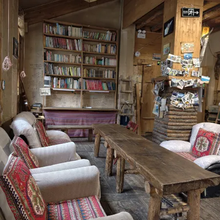Kangding Konka International Youth Hostel
