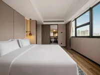 Shenzhen Luohu Dongmen Mixc Madison Hotel Hotels near The Mixc