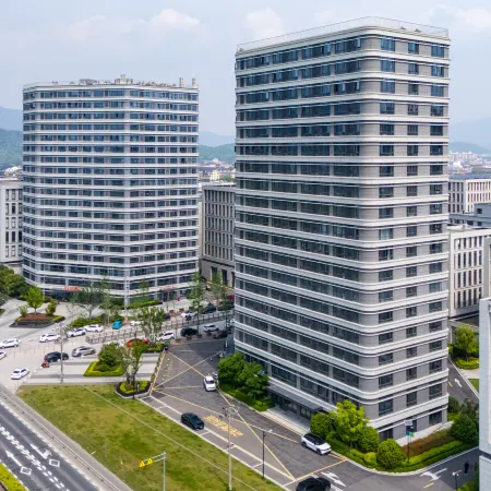 Linhai Liandong U Valley Audio-Visual Boutique Stay (Linhai South Station)