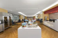 Yizhi Hotel (Jinan Chunhui Road Intelligent Manufacturing Valley Industrial Park Branch)