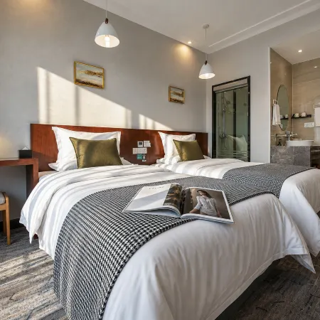Kaili Xinshishang Hotel