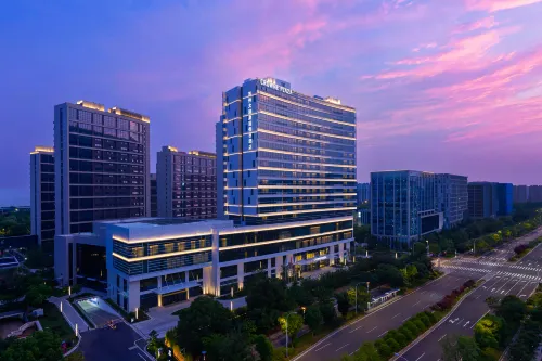 Suzhou Taihu Crown Holiday Hotel - 5 stjerner