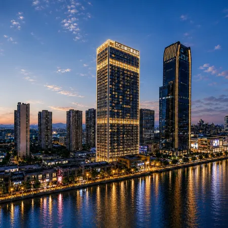 DC Cloud Scenic Hotel (Nanchang Star Ferris Wheel The Mixc)