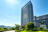 Bailuzhou International Hotel - Pet friendly