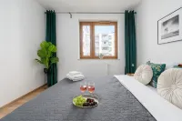 Lumina Comfy 2BR Apart with Parking & Balcony - เปิดใหม่