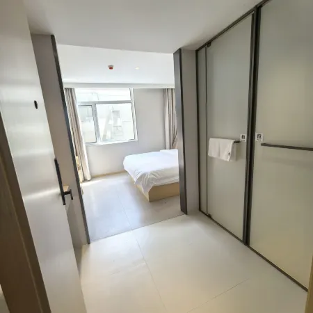 Xiuju Hotel