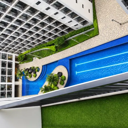 Grey & Wood 1BR w/ Pool View | Shore 2 Near MOA