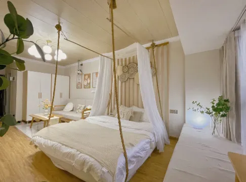 衡陽初心棲宿影院公寓