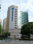 Novotel Shenzhen Watergate (Futian Huaqiangbei) Hotel di Shenzhen