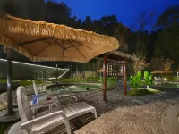 Xiongxiu Hot Spring Hotel Emeishan - Pool