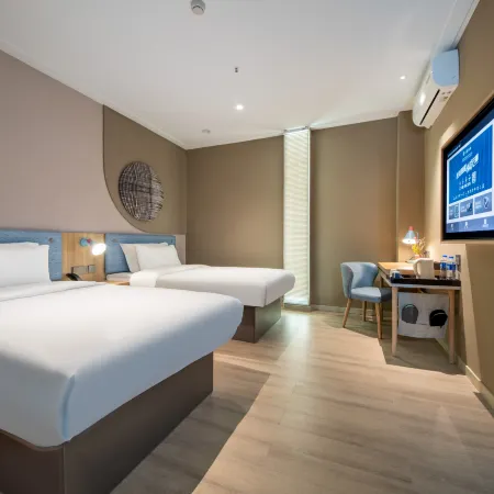 Homeinn · neo (Lvliang City Lishi Binhe South East Road Qianjin South Street)