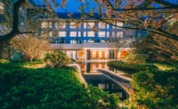 Tanghu Upark Hao Ting Hotel(Shuangliu Airport Store) Hotels near Airport Flower Field