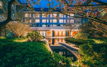 Tanghu Upark Hao Ting Hotel（Shuangliu Airport Store） Отели рядом с достопримечательностью «Jiaolonggang Zhanshi Center»