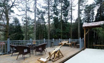 Floral Lux Hotel · Lushan Milanyinju Hotel