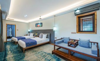 Yongding Tulou Xiangxu Tianya Mingyue Dao immersive Theater Theme B&B