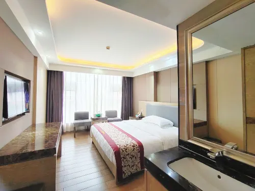 Dragon 168 Hotel Hotels in Huitong