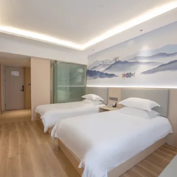 Tingfeng Business Hotel (Linhai Linghu Scenic Area)