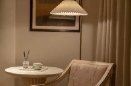 난쿤산 페라 매너 펠라 빌라