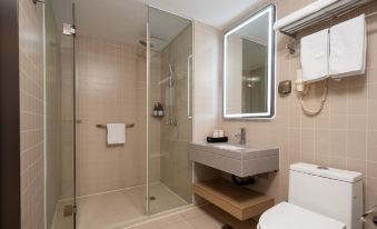 Jinjiang Inn Select (Wuhan Optics Valley Avenue Lingjie Road Institute of Communications)