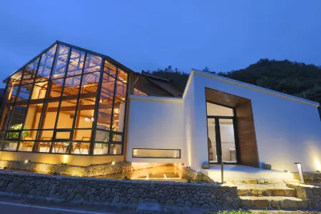 Songyang QuanZhi Baifeng Homestay Отели в г. Сунян