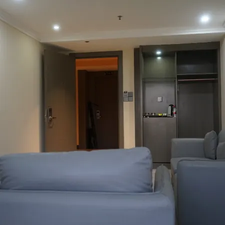 Yunman Hotel Hotels in Heping