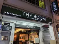 The Room 膠囊旅館